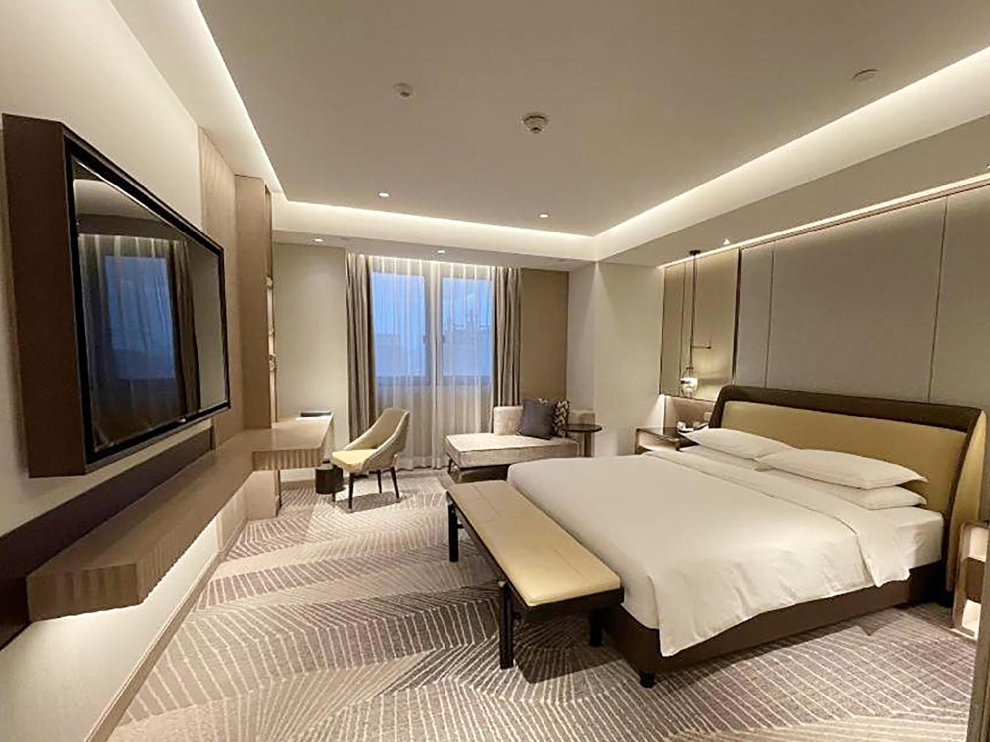 Hyatt Regency Metropolitan Chongqing Hotel Exterior foto